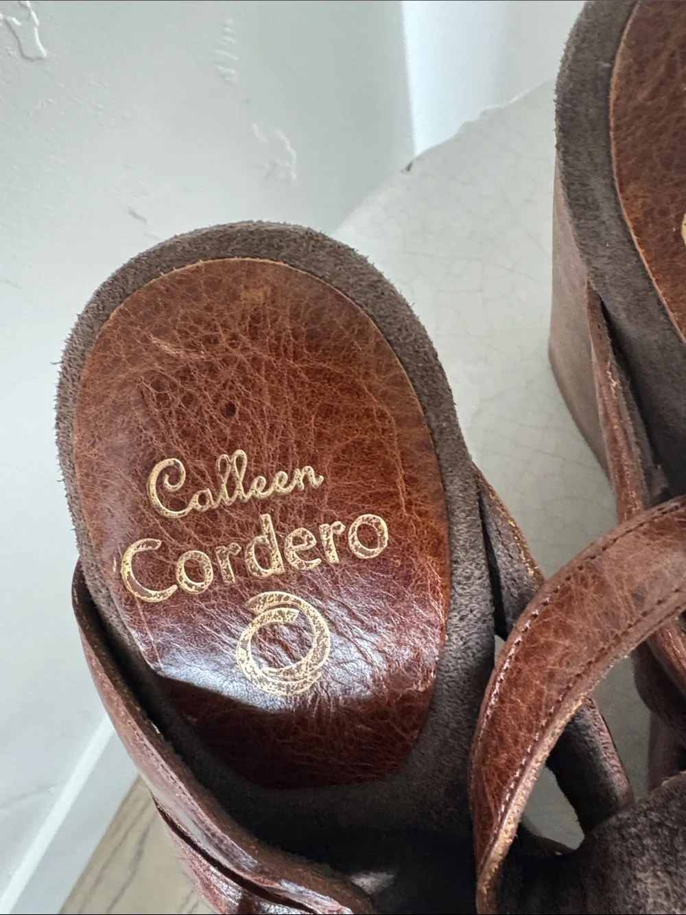 Calleen Cordero Brown Distress Leather Wedge Platform Sandals Wooden Heel Size 8